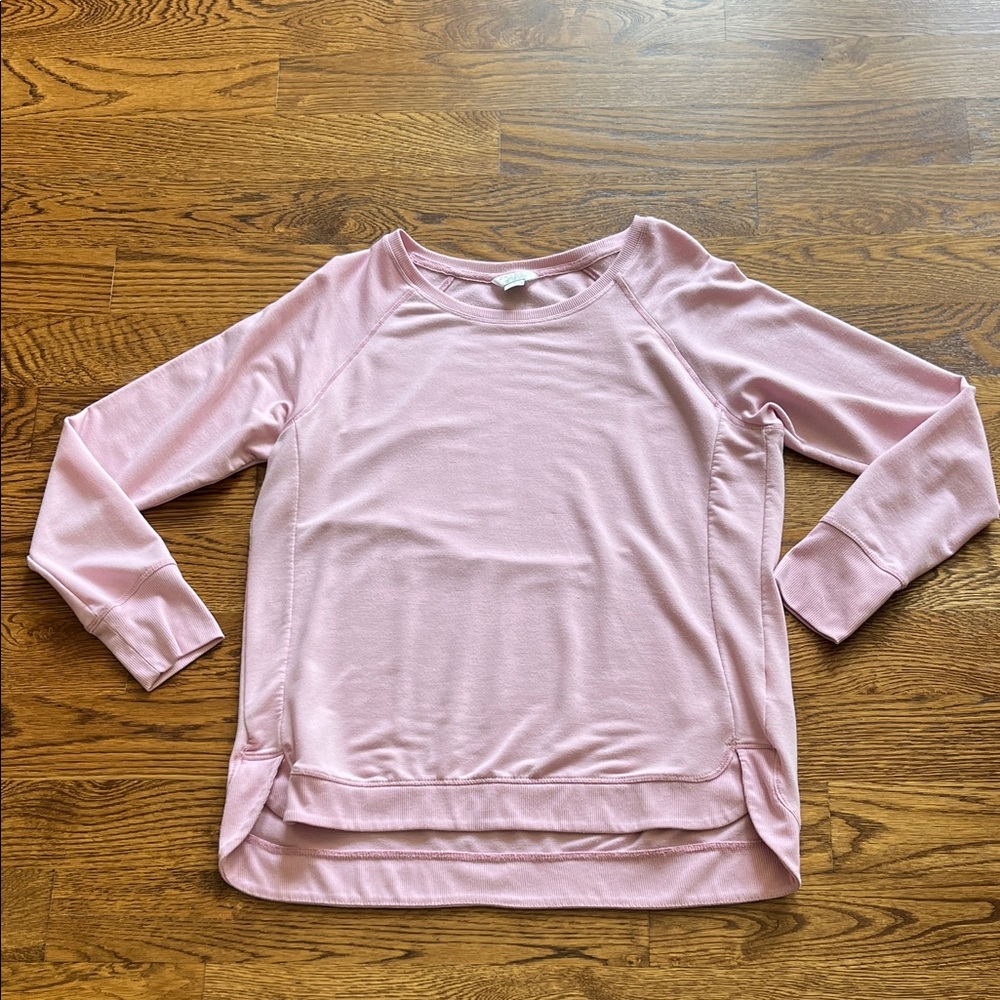 Danskin Soft Pink Raglan Sleeve Blouse